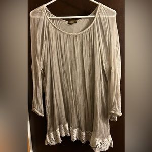 Blouse with beautiful detail